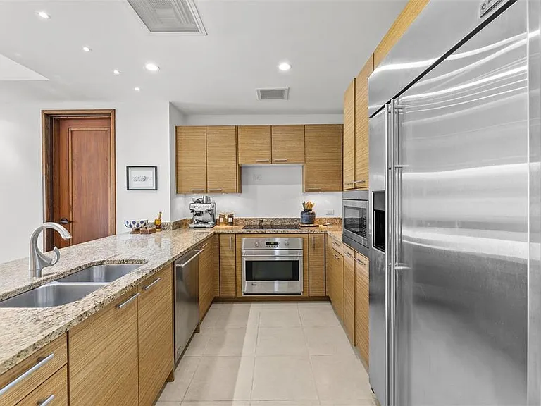 8164 Las Verandas At Bahia Bch — Photo 17