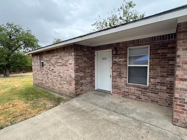 4692 S Old Dallas Rd, Elm Mott, TX 76640