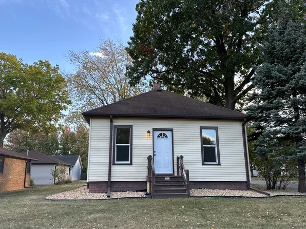 610 Lincoln Ave, La Salle, IL 61301