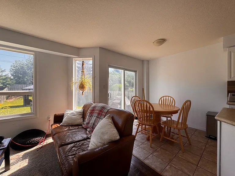 772 Zermatt Dr — Photo 11