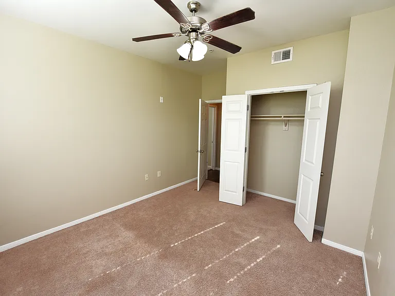 Seaside Landing Apartments — Photo 15