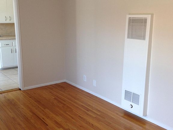 4th image of 1105 N Garfield Ave #1105