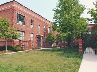 1316 W North Shore Ave #1, Chicago, IL 60626