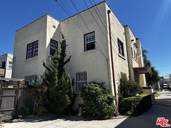 5th image of 1945 S Bronson Ave