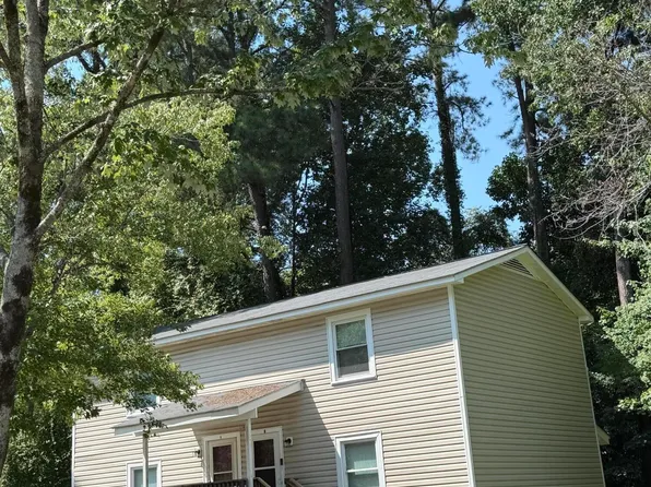 114 Ridge Place #A&B, Greenville, NC 27834