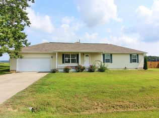 103 Tupelo St, Advance, MO 63730