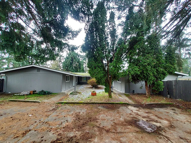 1122 Neil St NE — Photo 31