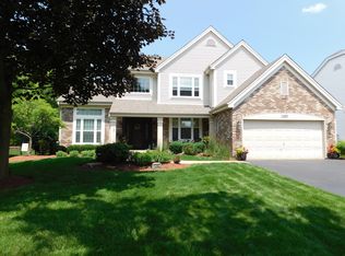1282 William Dr, Lake Zurich, IL 60047