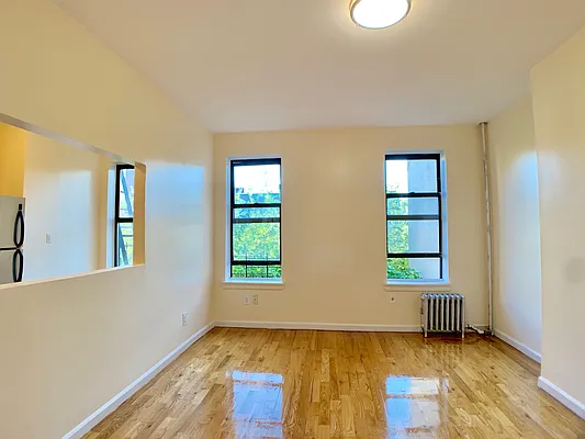 Rented by Bohemia Realty Group | media 8