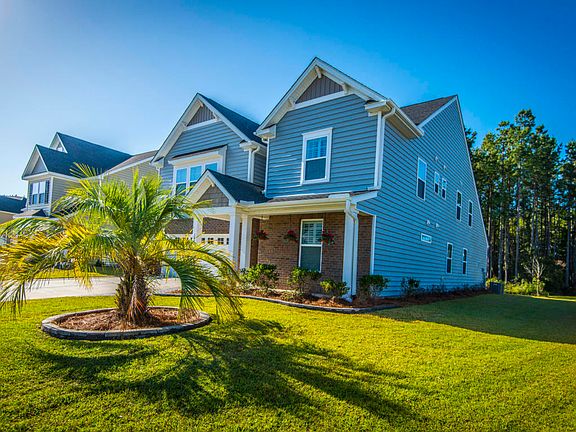 2nd image of 105 Yaupon Holly Cir
