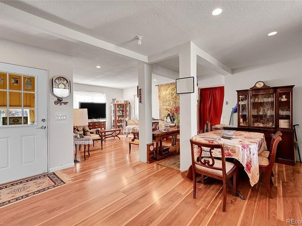 aurora-colorado-13019112 picture