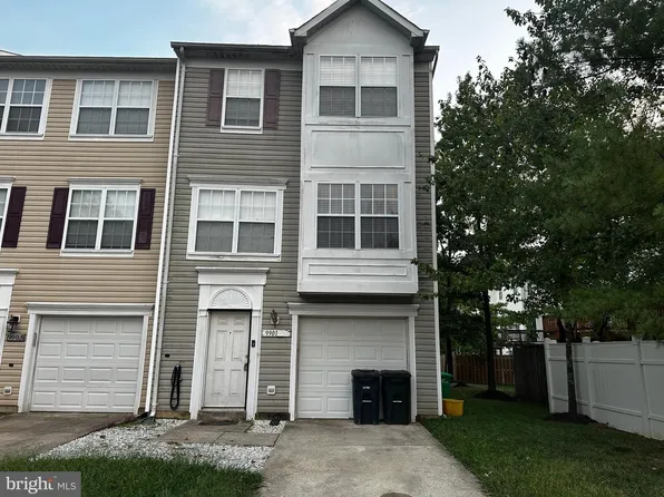 9901 Cranapple Ct, Upper Marlboro, MD 20774