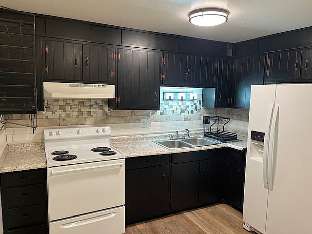1st image of 202 Kenbrook Dr APT 5
