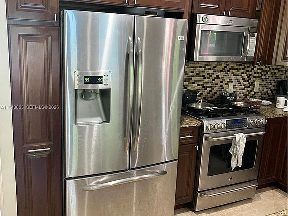 5th image of 10801 SW 123rd St