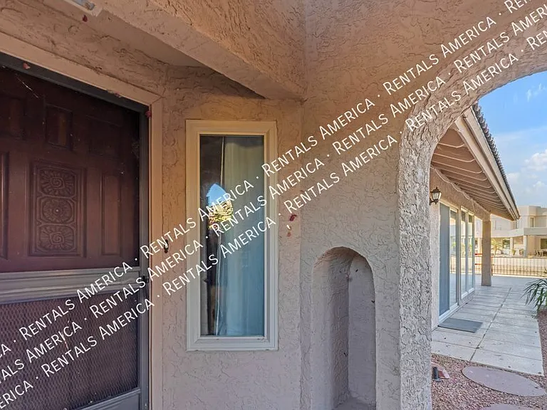 5822 W Abraham Ln — Photo 48