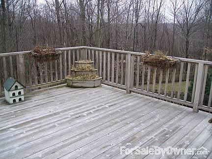 4th image of 2313 Vista Ct