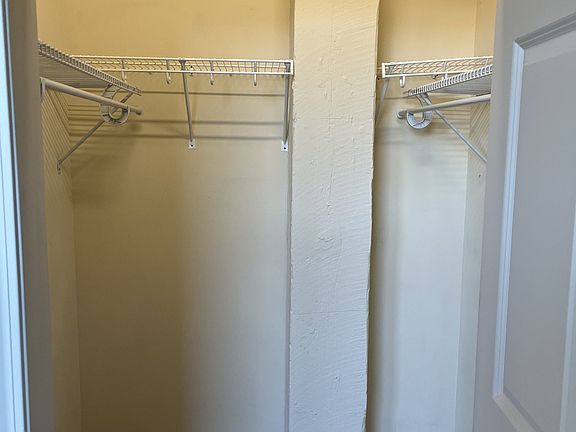Walk in closet
