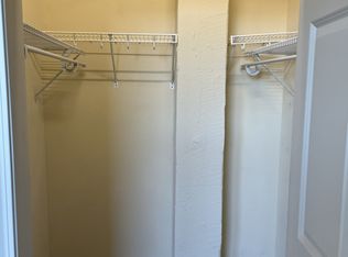 191 College St APT 214, Burlington, VT 05401
