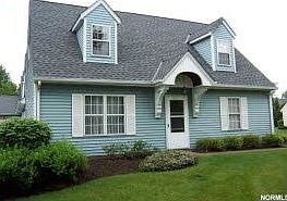lovely landscaped yard