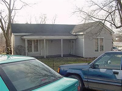 2nd image of 126 N Madison St