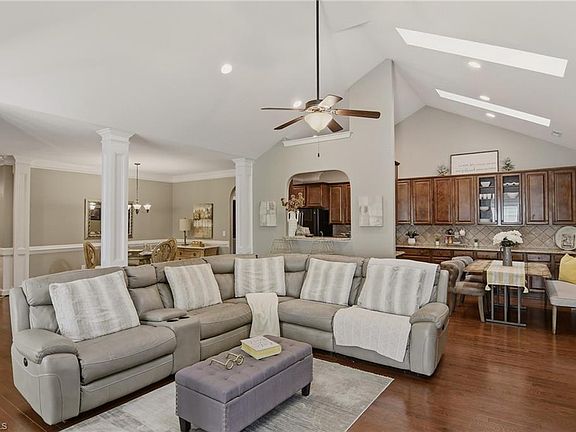 4th image of 5249 Abbot Ln