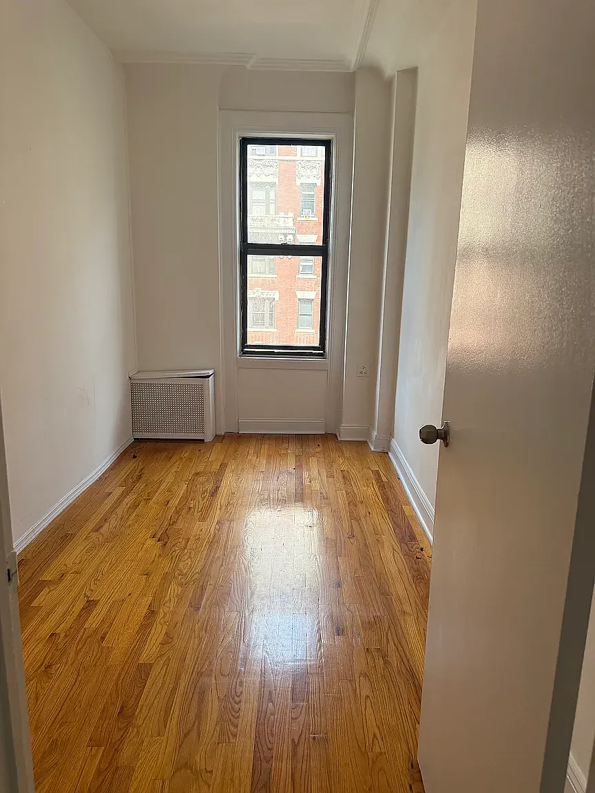 808 West End Avenue — Photo 3