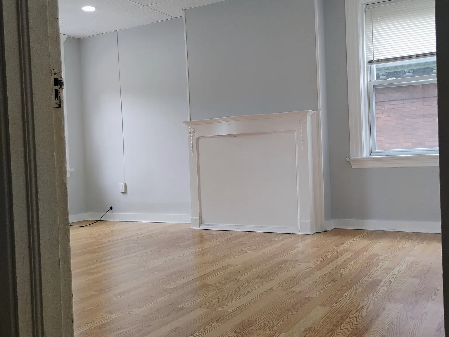 330 South Graham - A-3 — Photo 1