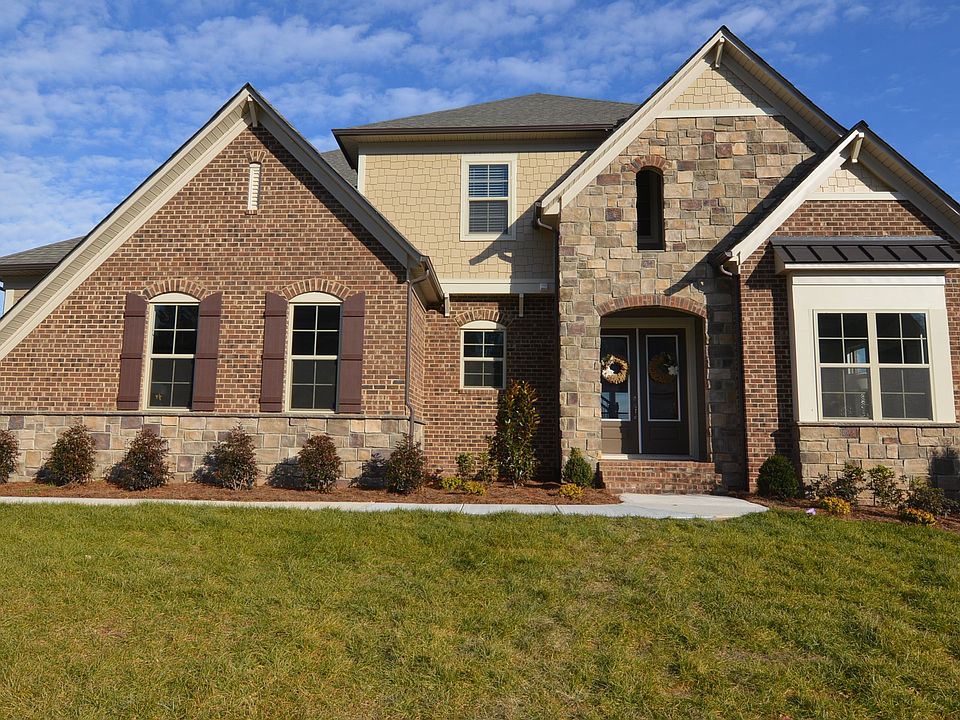 1st image of 16015 Reynolds Dr