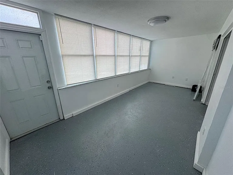 5720 13th Ave N #106B — Photo 31