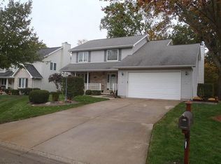 216 Walnut Dr, East Peoria, IL 61611