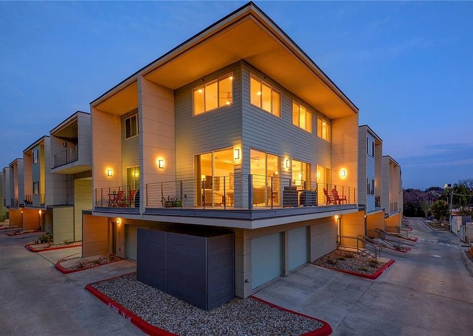 1st image of 604 N Bluff Dr Unit 153