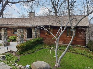 130 Ludlow Ln, Palisades, NY 10964