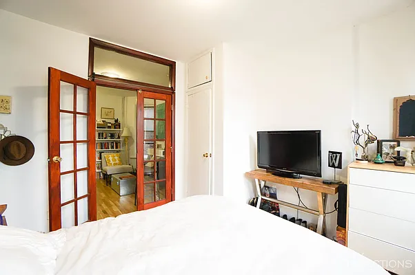 Rented by City Connections Realty | media 21