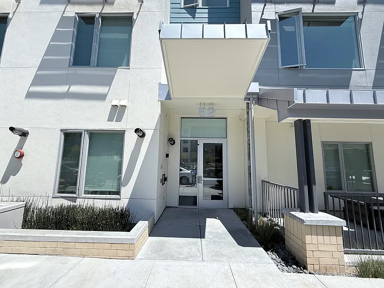 52 Innes Ct #302 — Photo 24