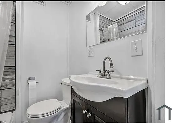 2815 Tampa Ave — Photo 7
