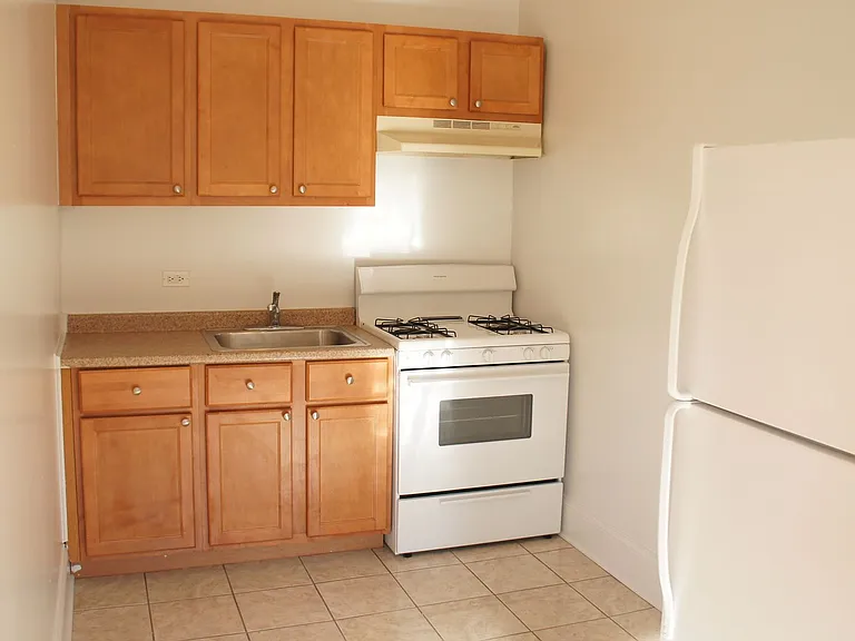 2715 NMA LLC — Photo 38