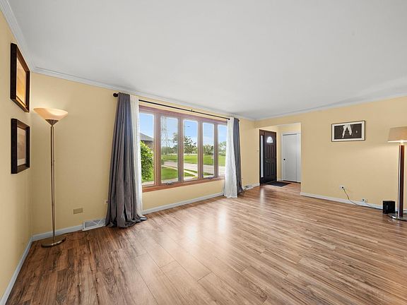 2nd image of 15417 Aubrieta Ct #15417