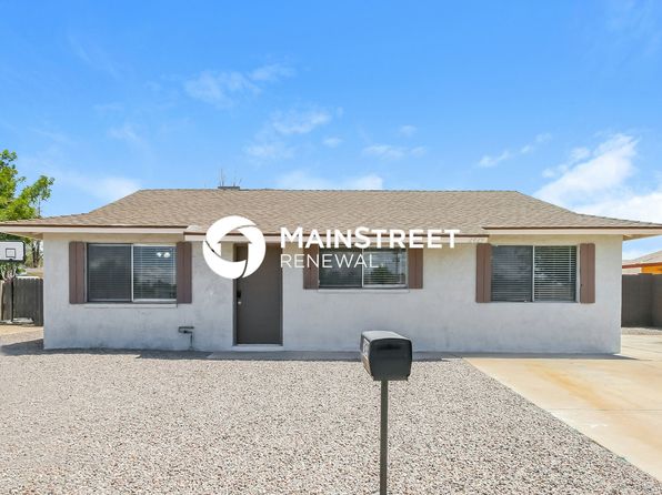 2429 E Covina St