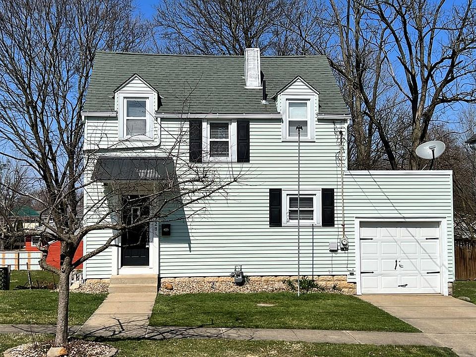 1st image of 228 Banning Ave