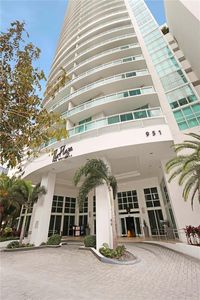 951 Brickell Ave APT 1406, Miami, FL, 33131