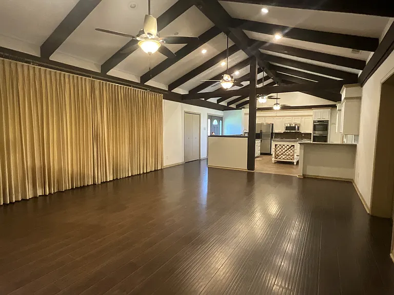 530 Hilliard Dr — Photo 12