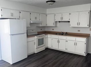 1328 Potomac Pl APT 8, Bourbonnais, IL 60914