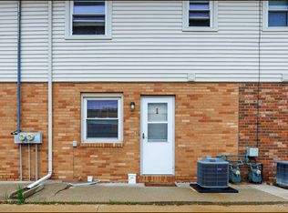 105 E Lincoln St #105, Normal, IL 61761