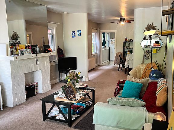 2nd image of 2332 Eldridge St #1