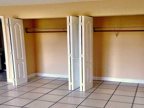5th image of 500 NE 2nd St APT 417