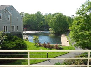 1955 Lakeport Way, Reston, VA 20191