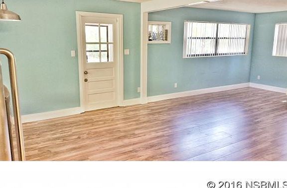 4th image of 2521 Sunset Dr
