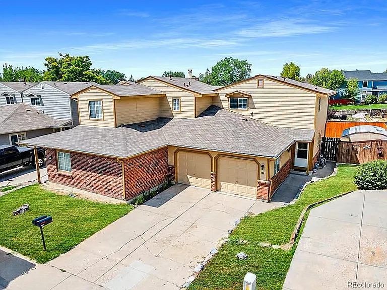 12761 Elm St — Photo 1