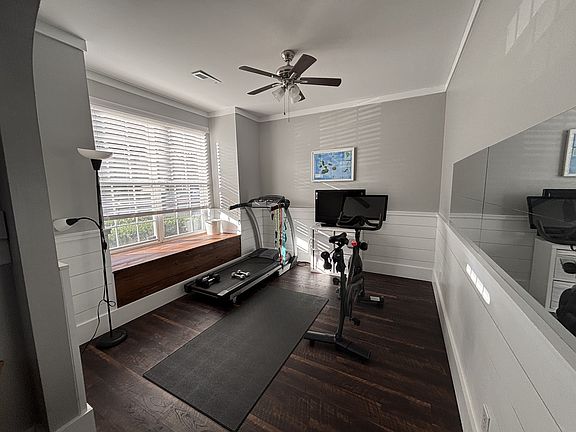 2nd image of 3613 Sugar Tree Pl