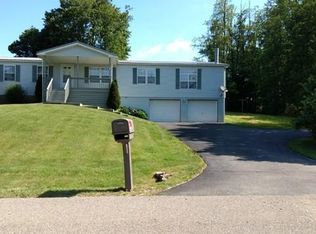 123 Franklin St, Seneca, PA 16346